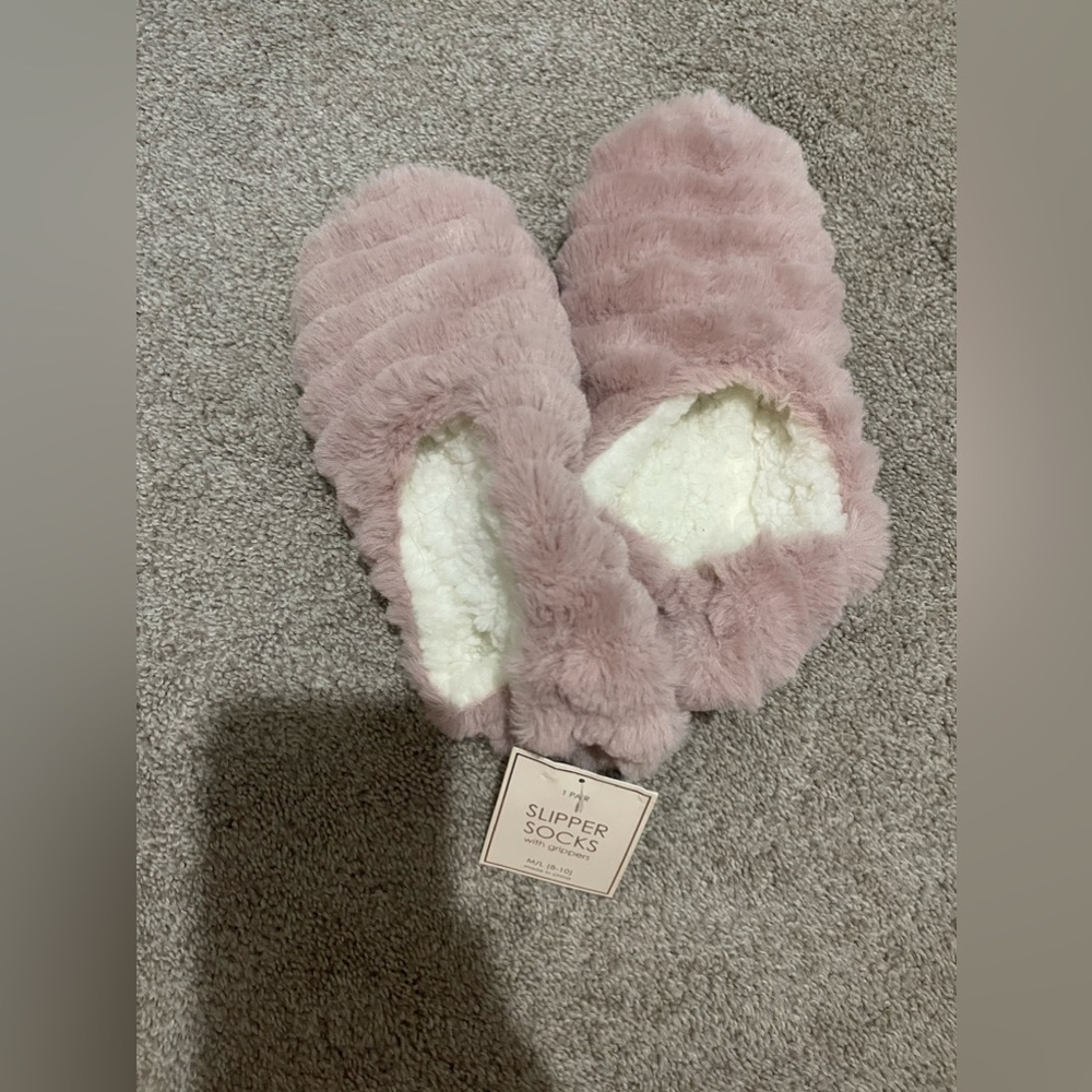 Sock slippers NWT